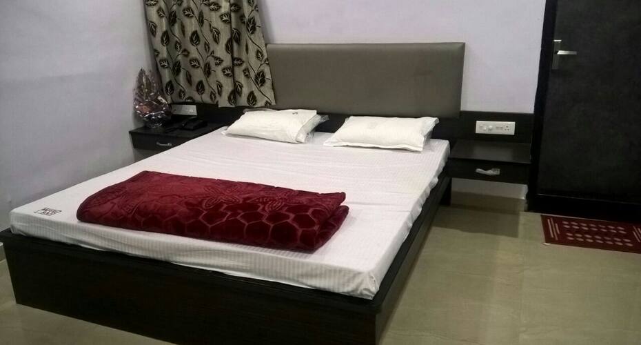 Hotel Raj Heritage, Raipur 1